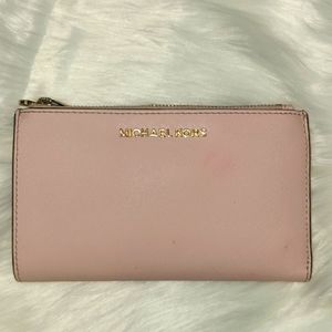 MICHAEL KORS LEATHER PHONE WALLET